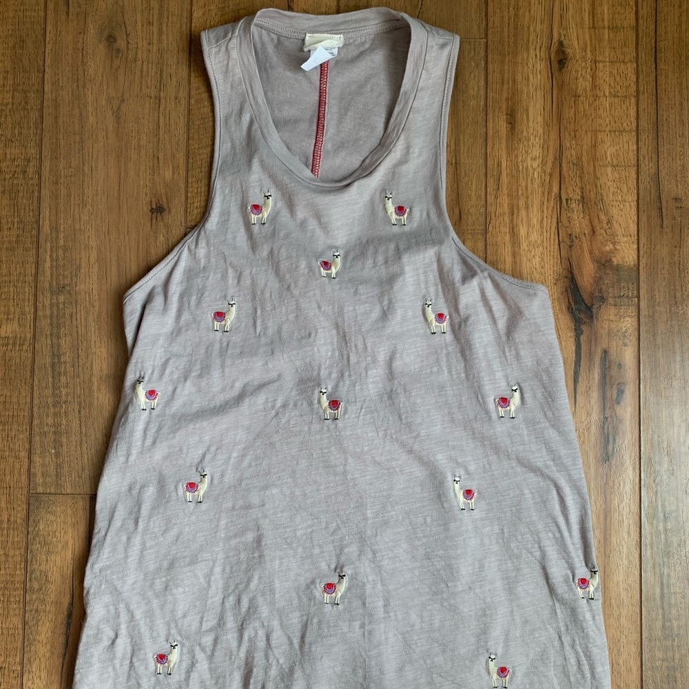 Natural Life Llama Tank